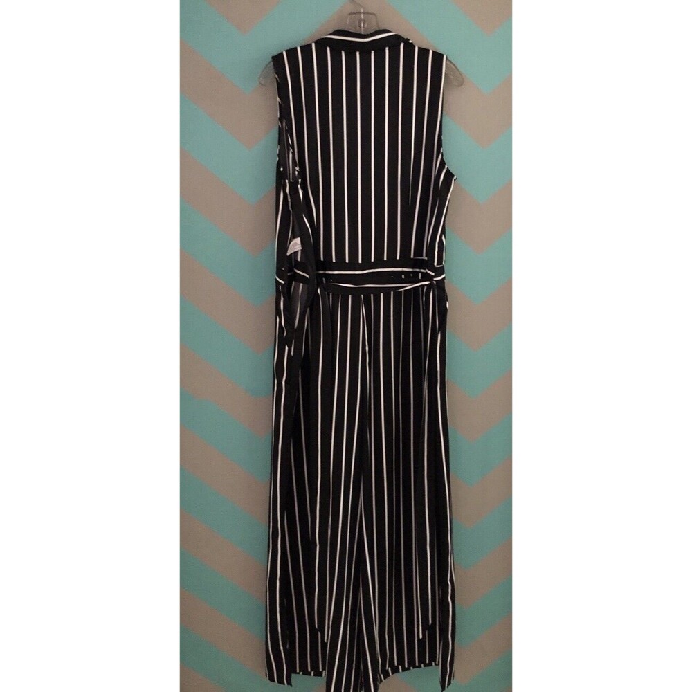 a new day Women’s XXL pinstriped Romper Jumpsuit belt black white 304
